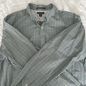 EUC - Eddie Bauer dress shirt.  XL